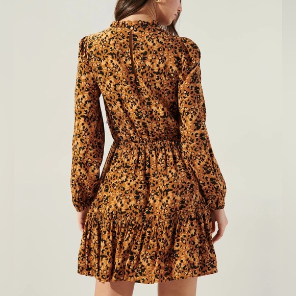 Sugarlips NWT Leopard Print Long Sleeve Ruffle Hem Mini Dress - M - Picture 3 of 12